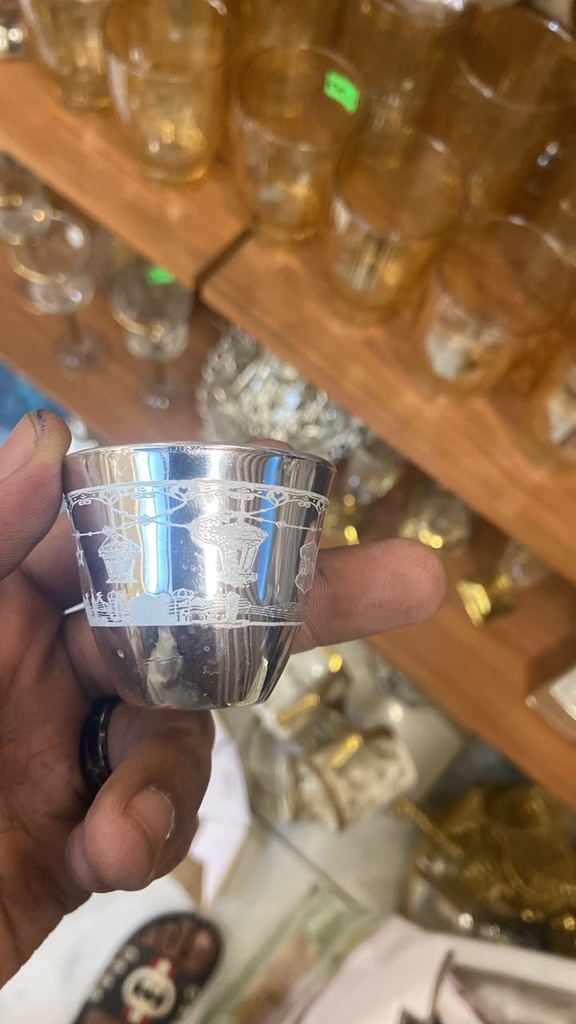 فناجين عربي صغير فضي