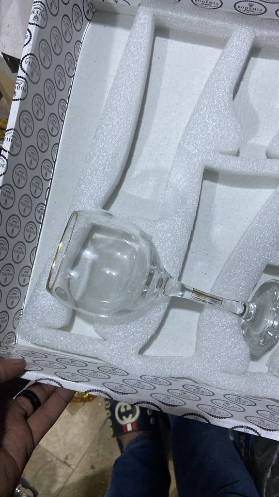 كاسات 6قطع بزيك ذهبي